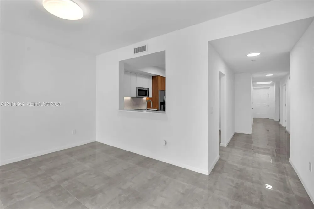 3340 NE 190th St #1206 Aventura, FL 33180