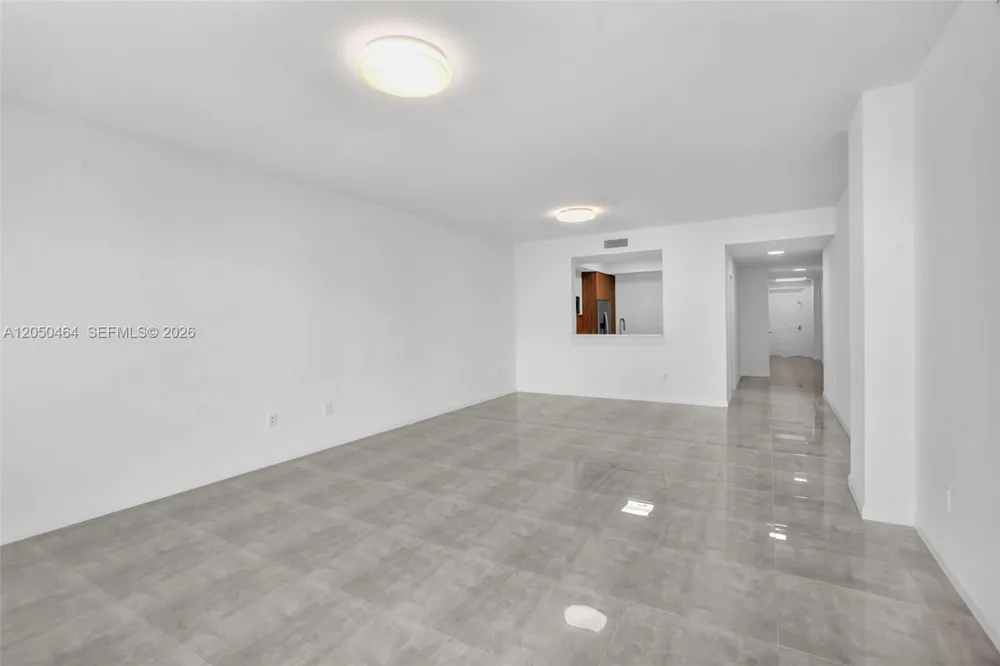 3340 NE 190th St #1206 Aventura, FL 33180