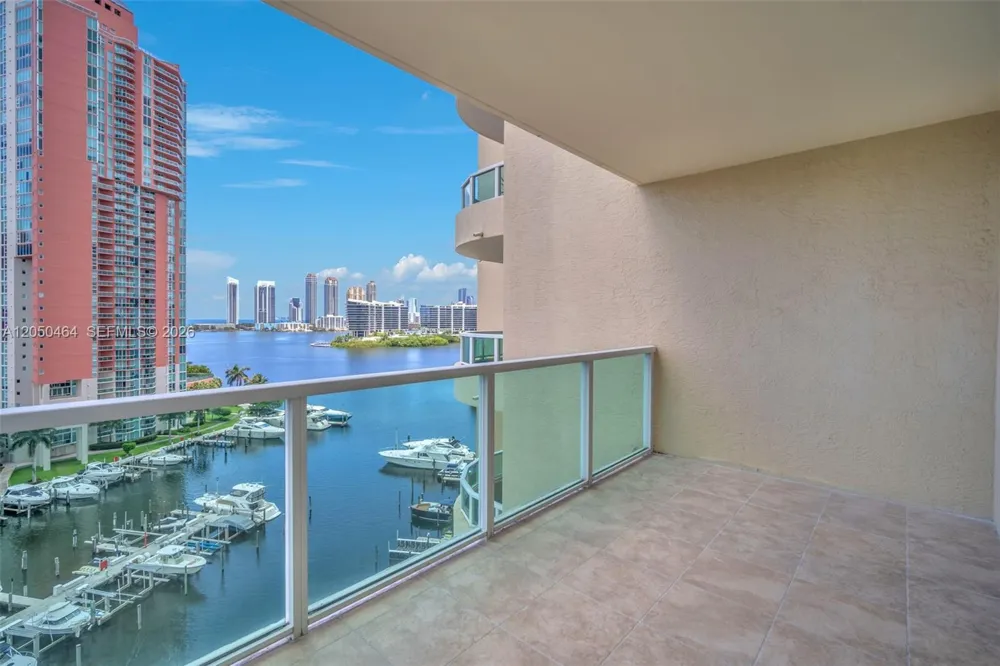3340 NE 190th St #1206 Aventura, FL 33180