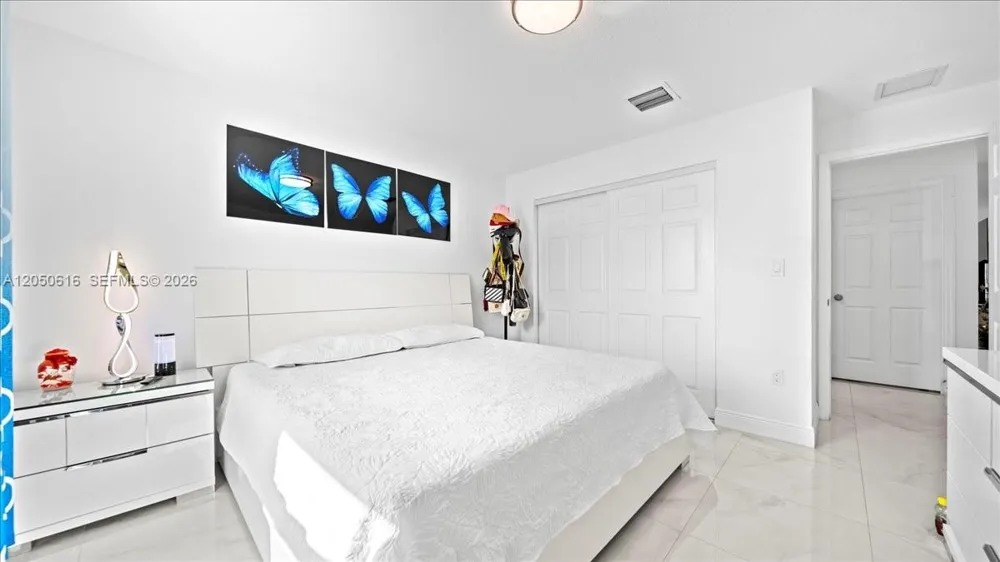 4317 Vicliff Rd West Palm Beach, FL 33406