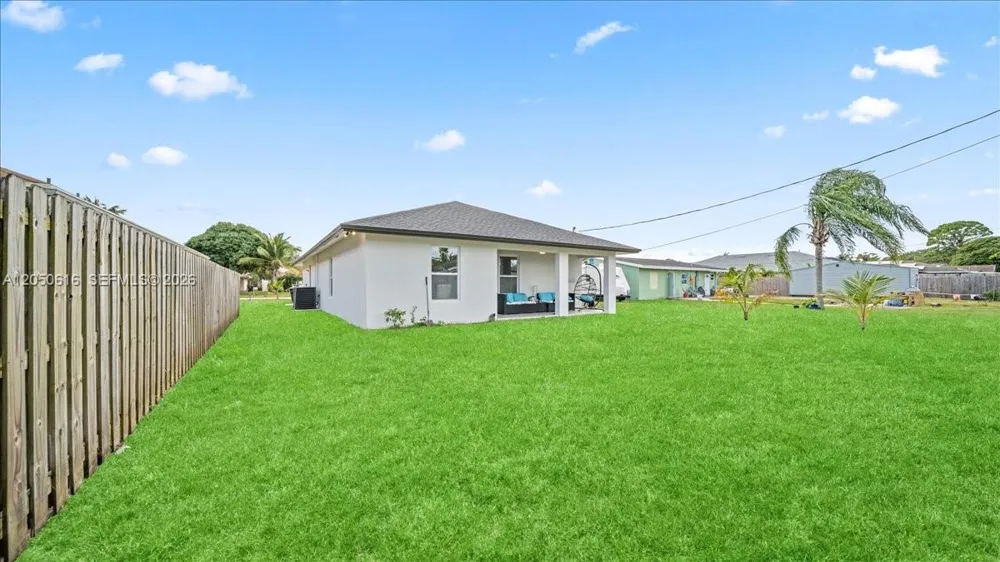4317 Vicliff Rd West Palm Beach, FL 33406