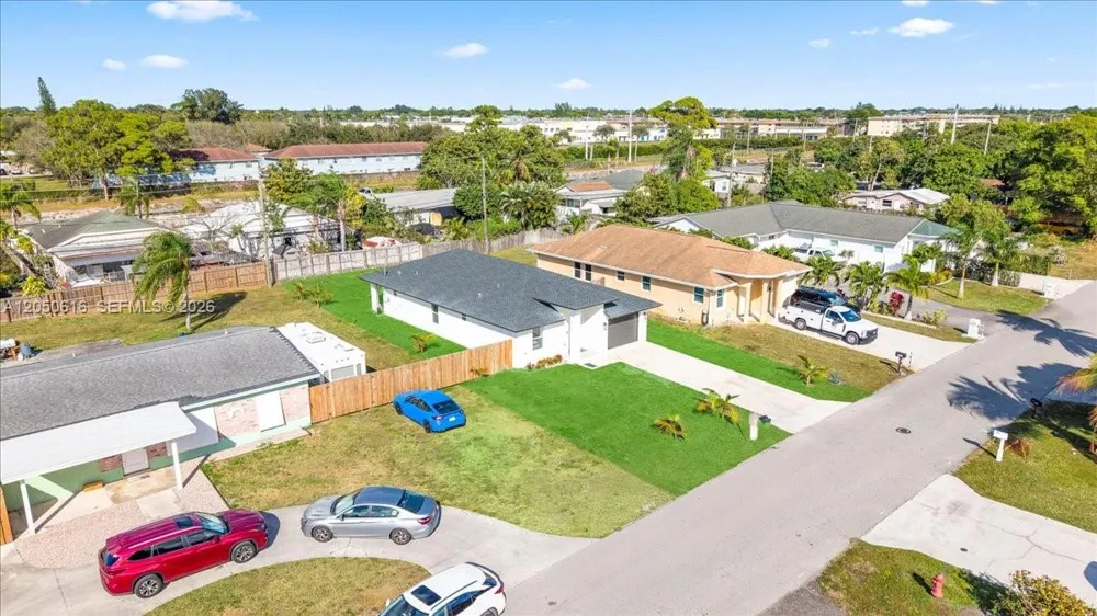 4317 Vicliff Rd West Palm Beach, FL 33406