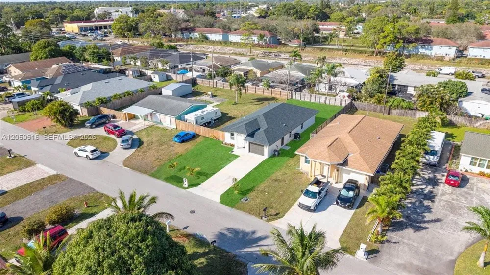 4317 Vicliff Rd West Palm Beach, FL 33406
