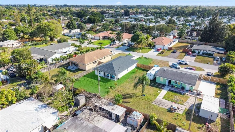 4317 Vicliff Rd West Palm Beach, FL 33406