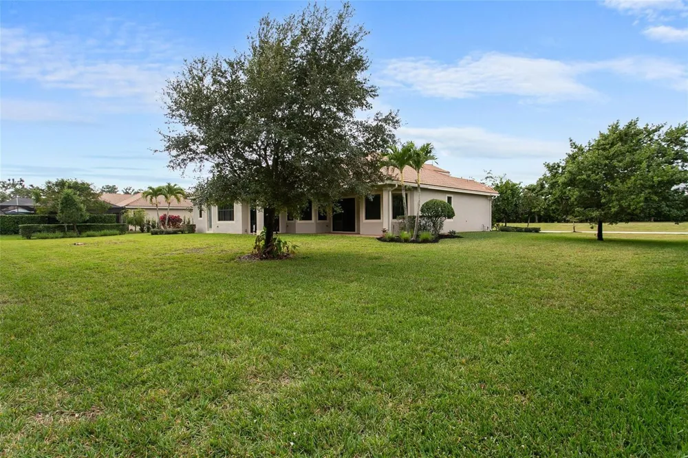3477 SW Westover Court Palm City, FL 34990