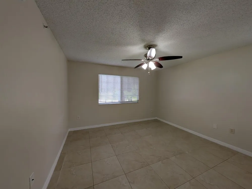5011 Wiles Road #208 Coconut Creek, FL 33073