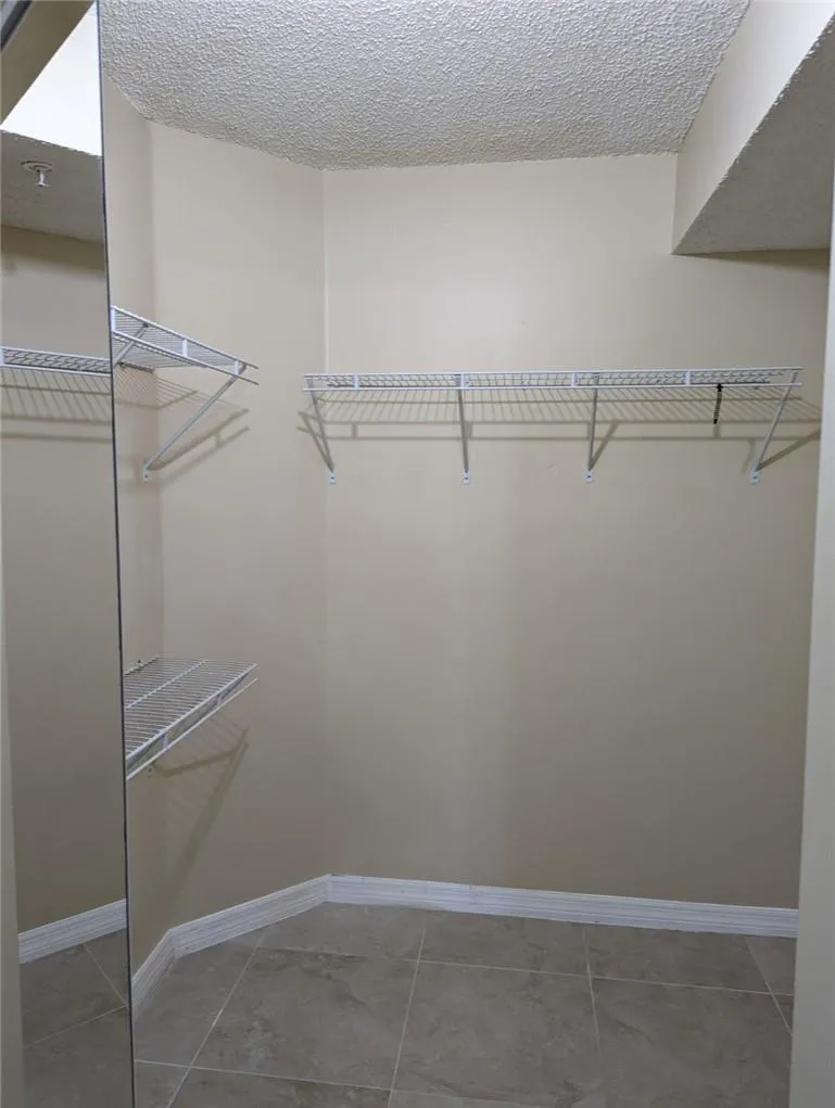 5011 Wiles Road #208 Coconut Creek, FL 33073