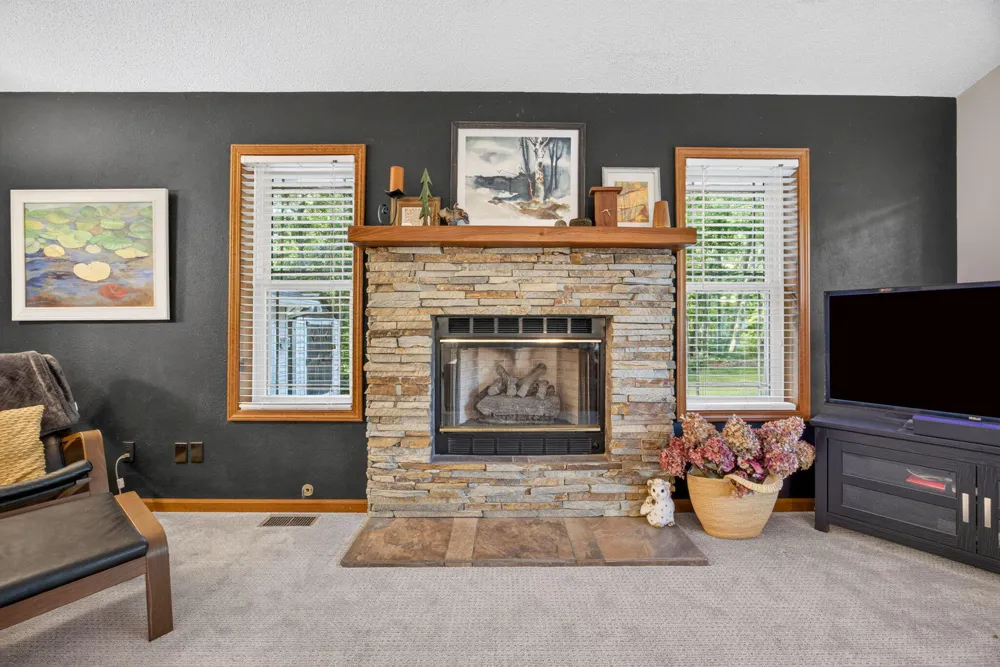 8385 Alberta Street Canadian Lakes, MI 49346