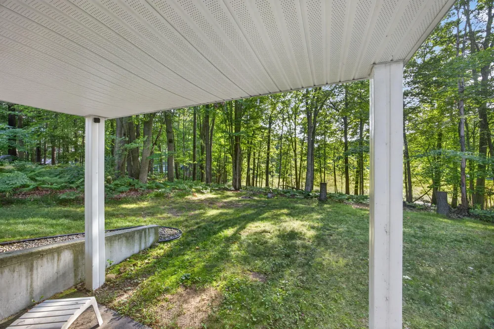8385 Alberta Street Canadian Lakes, MI 49346