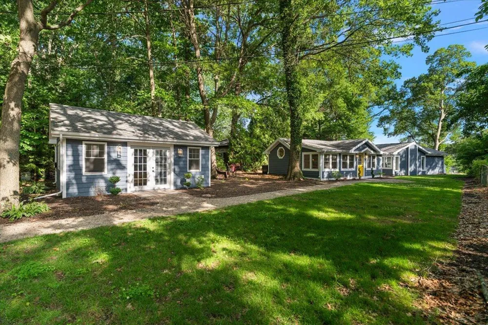 6365 Waters Edge Lane Saugatuck, MI 49453