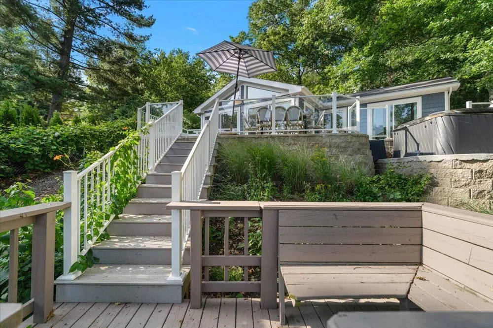 6365 Waters Edge Lane Saugatuck, MI 49453