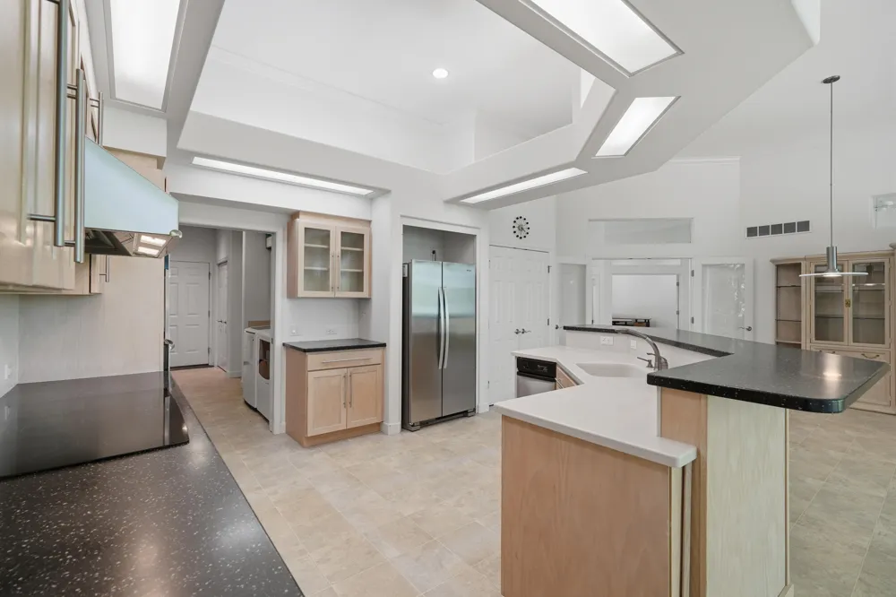 7544 Lake Hollow Court Dexter, MI 48130