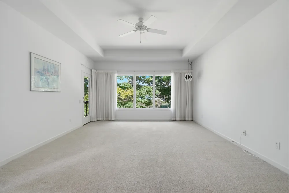 7544 Lake Hollow Court Dexter, MI 48130