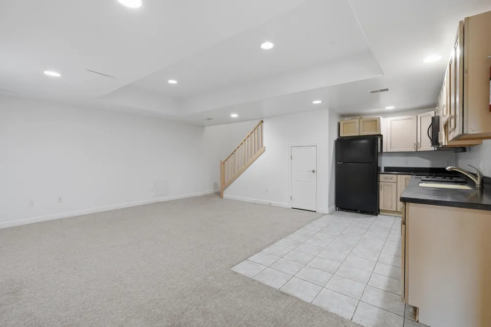 7544 Lake Hollow Court Dexter, MI 48130