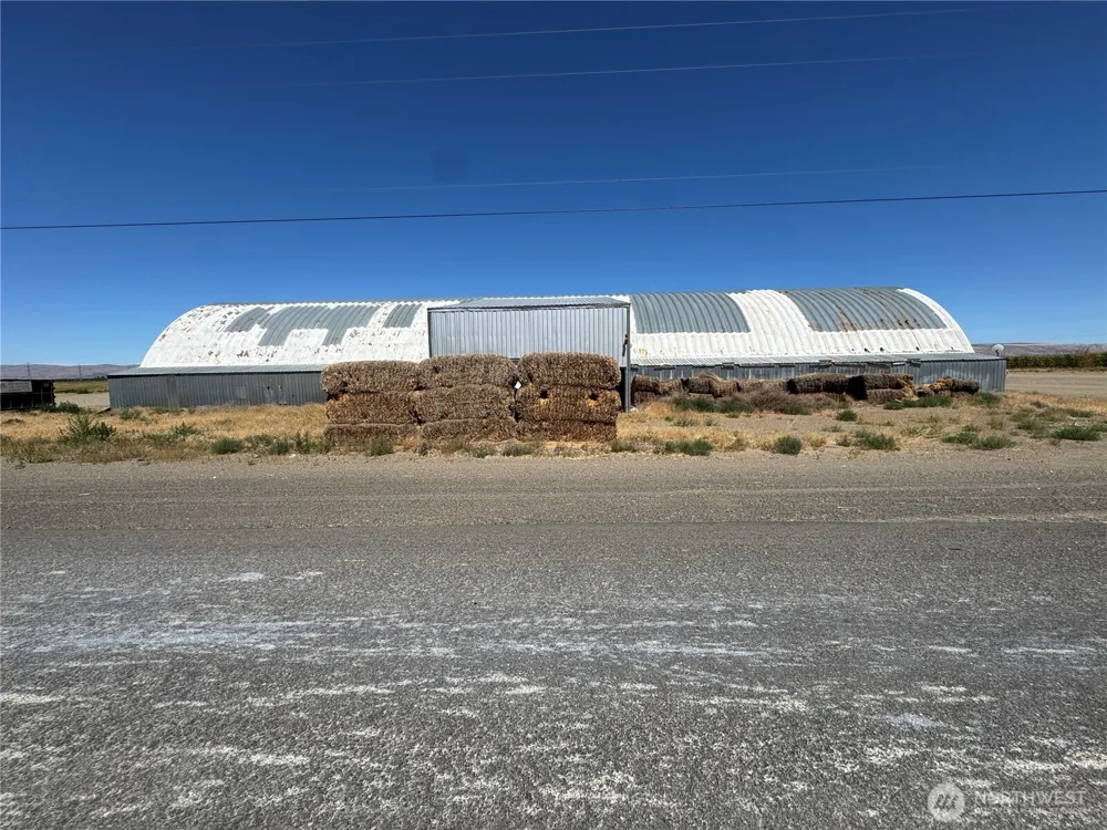 15602 SW Road 26 Mattawa, WA 99349