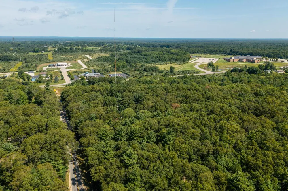 3071 W White Lake Drive Whitehall, MI 49461