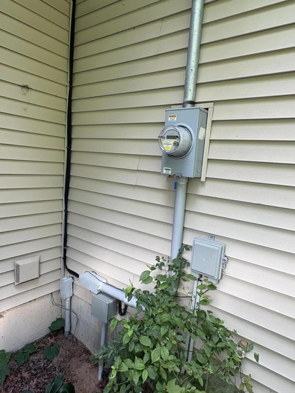 3071 W White Lake Drive Whitehall, MI 49461