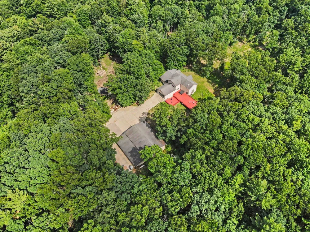 3071 W White Lake Drive Whitehall, MI 49461
