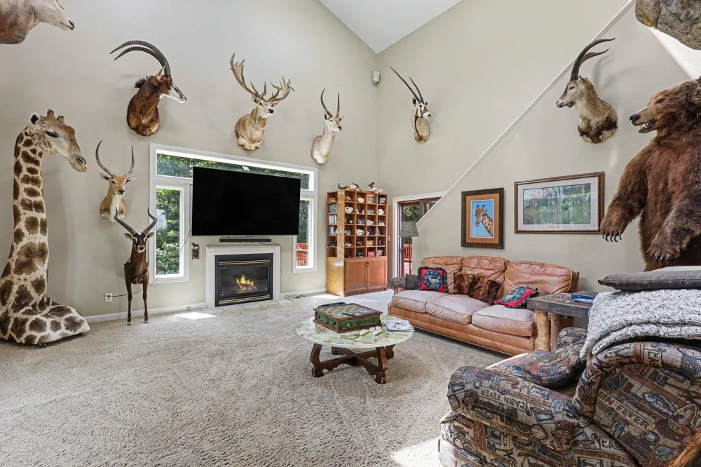3071 W White Lake Drive Whitehall, MI 49461