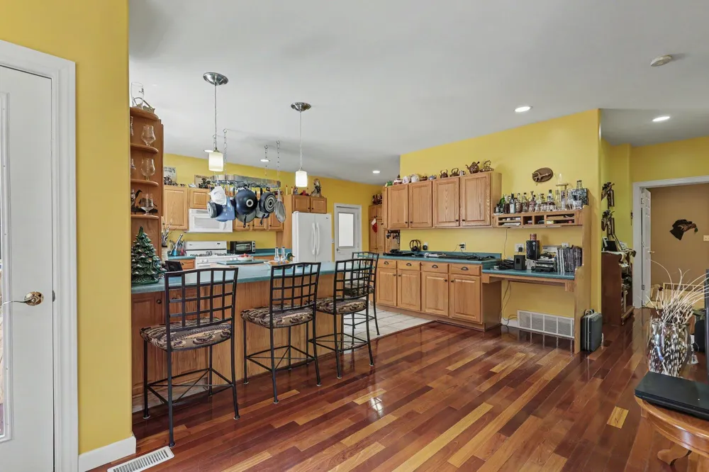 3071 W White Lake Drive Whitehall, MI 49461