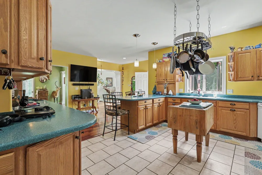 3071 W White Lake Drive Whitehall, MI 49461
