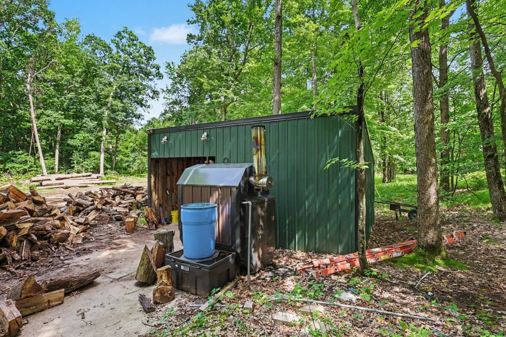 3071 W White Lake Drive Whitehall, MI 49461
