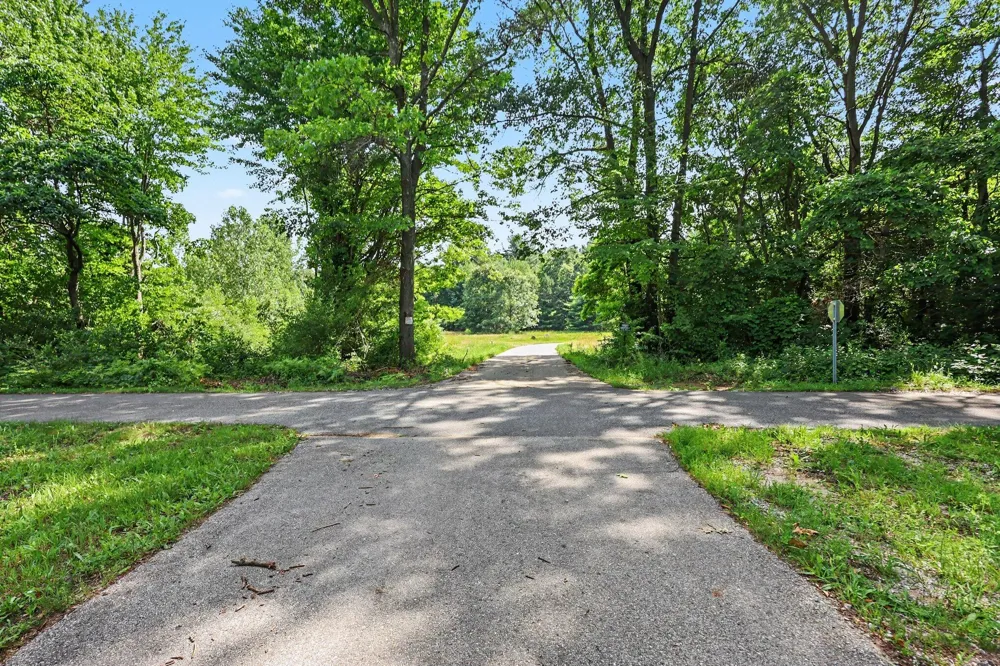 3071 W White Lake Drive Whitehall, MI 49461