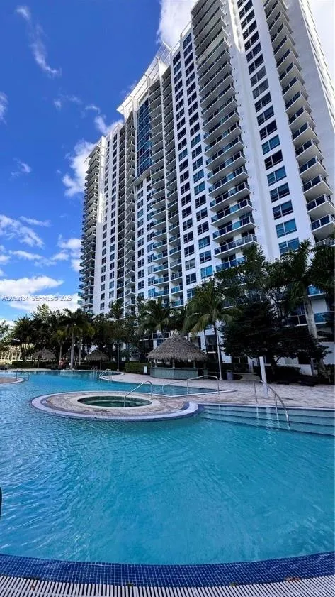 2641 Flamingo Rd #2208N Sunrise, FL 33323