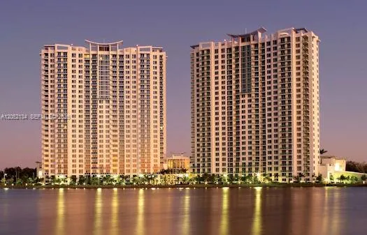 2641 Flamingo Rd #2208N Sunrise, FL 33323