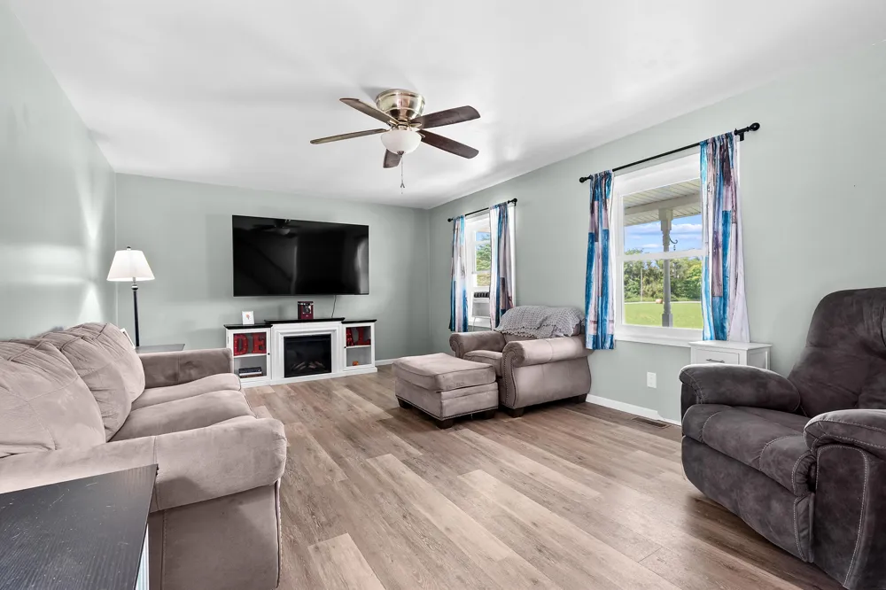 6193 S Ionia Road Bellevue, MI 49021