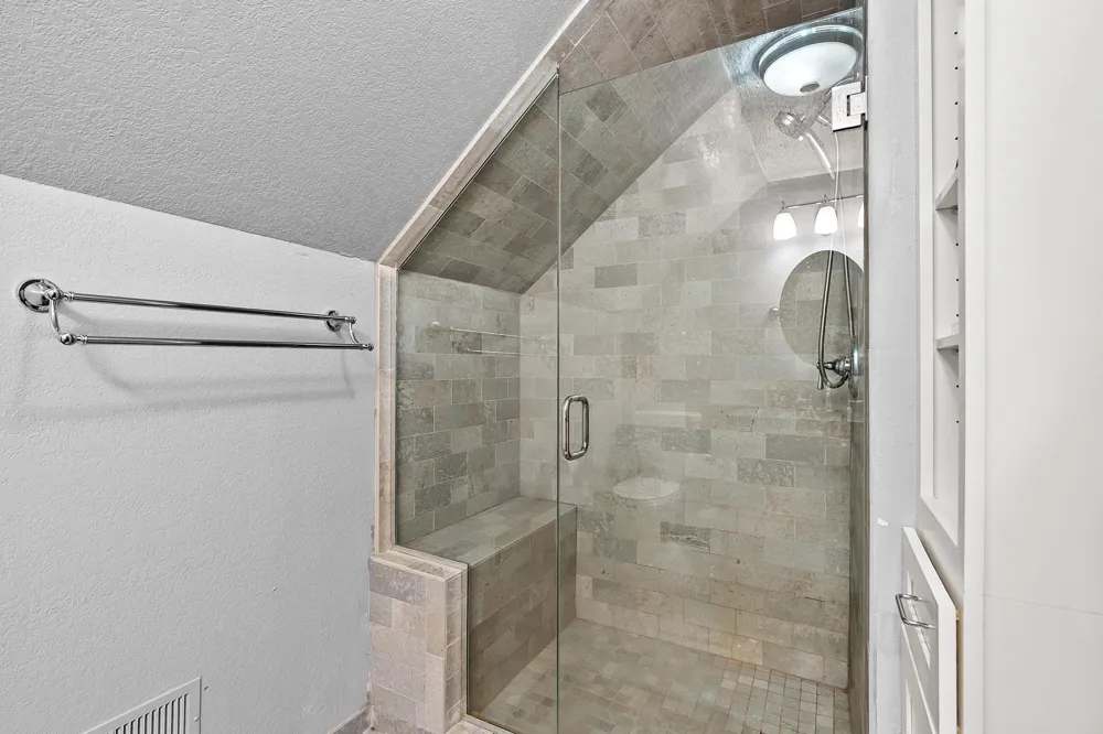 6193 S Ionia Road Bellevue, MI 49021