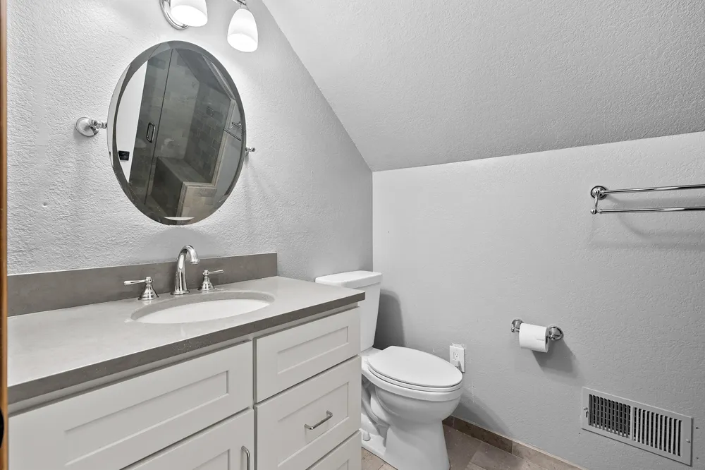 6193 S Ionia Road Bellevue, MI 49021