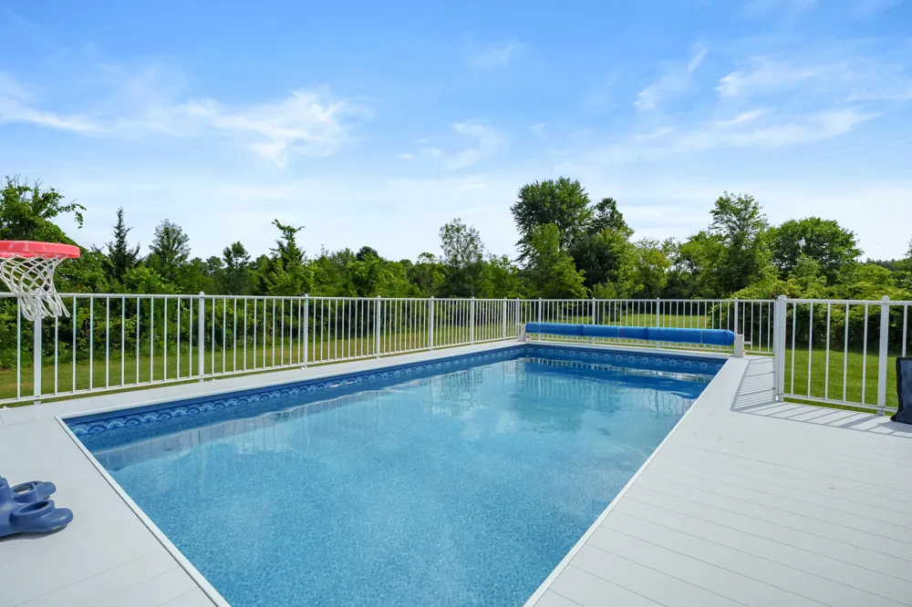 6193 S Ionia Road Bellevue, MI 49021