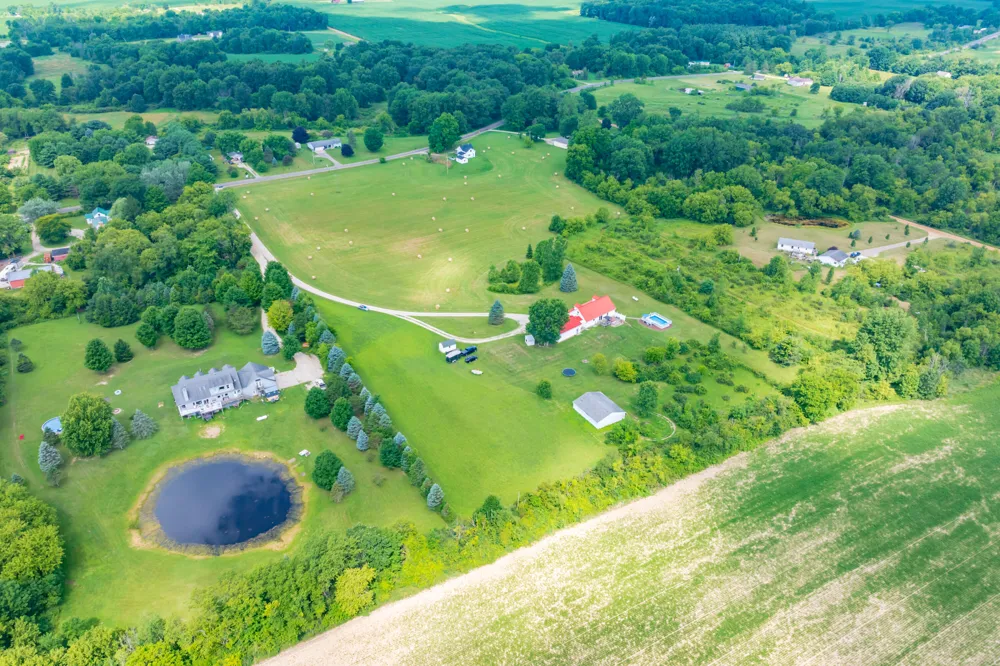 6193 S Ionia Road Bellevue, MI 49021