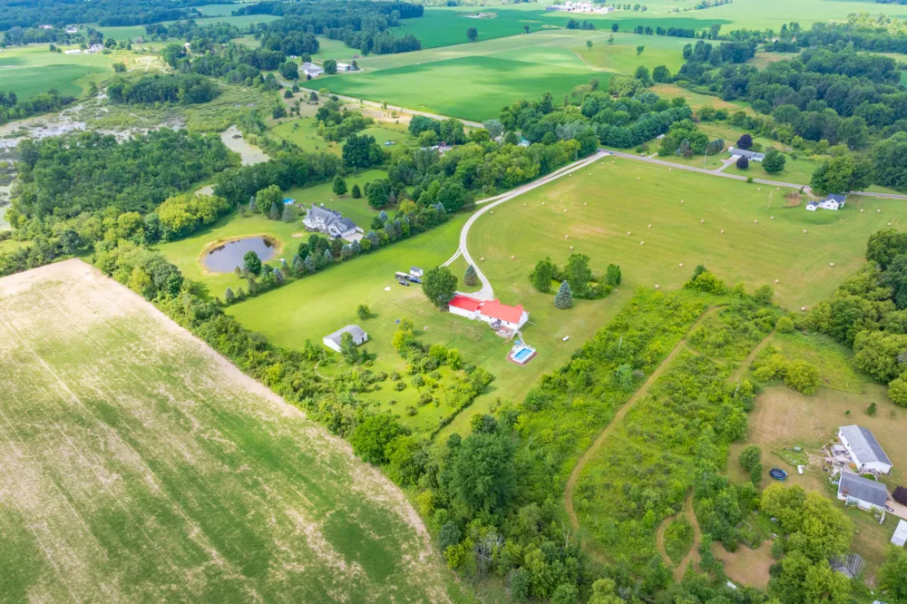 6193 S Ionia Road Bellevue, MI 49021