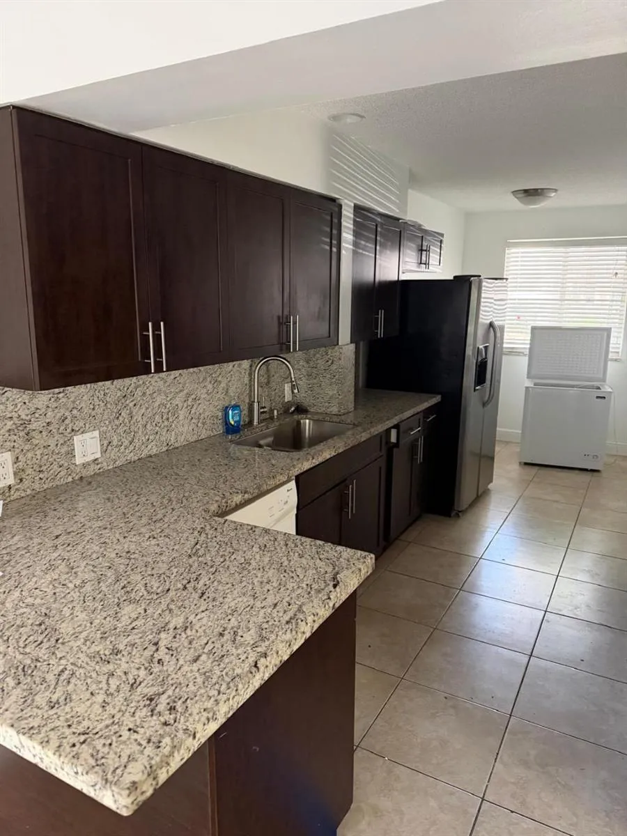 10939 W Broward Boulevard #10939 Plantation, FL 33324