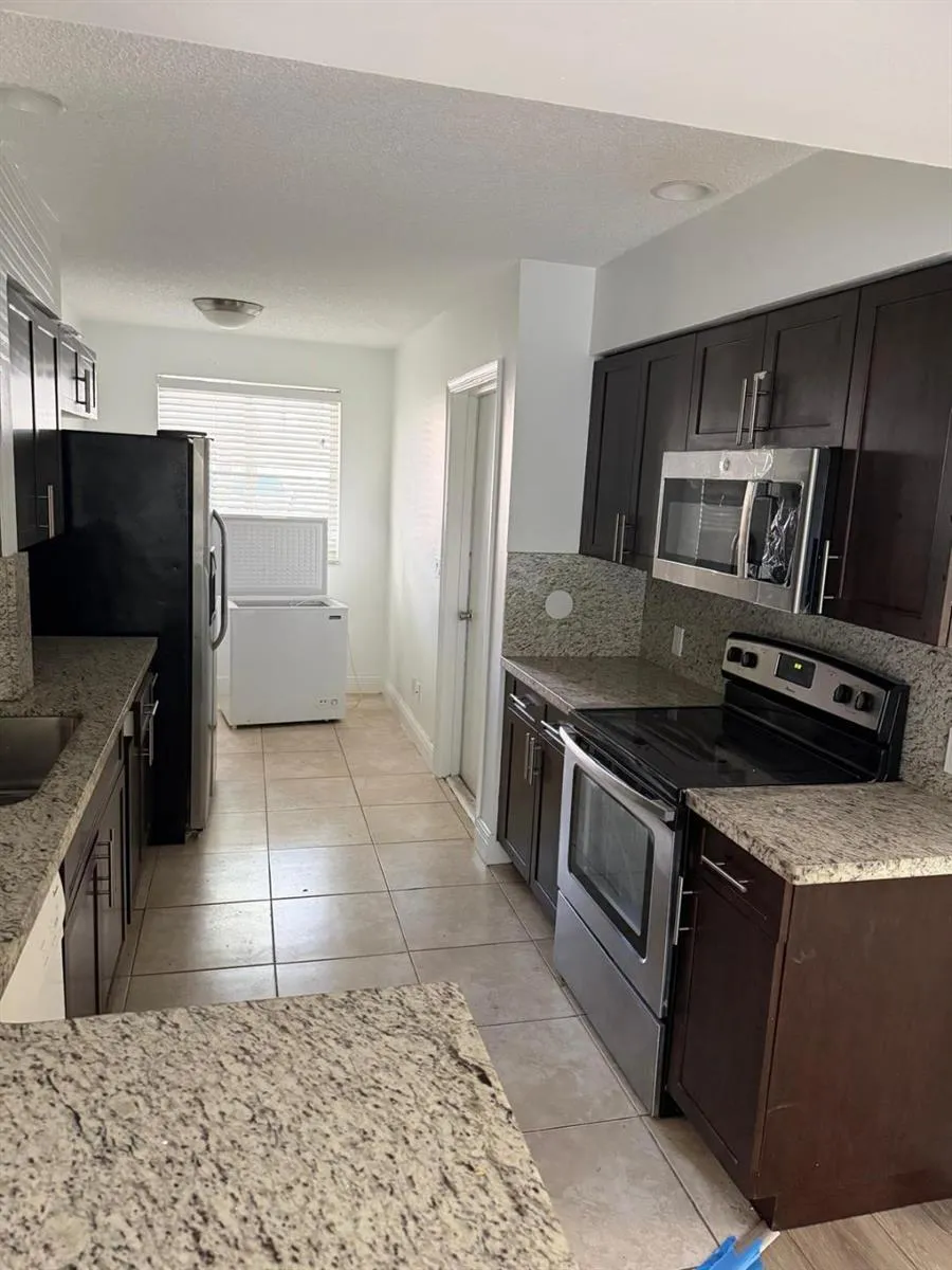 10939 W Broward Boulevard #10939 Plantation, FL 33324