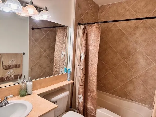 804 E Windward Way #103 Lantana, FL 33462