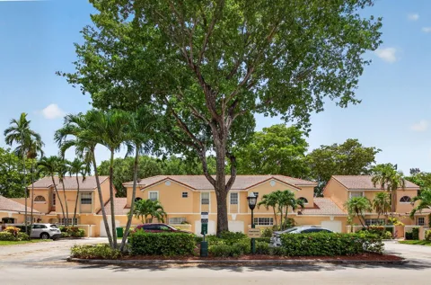 11451 Lakeview Drive #3a