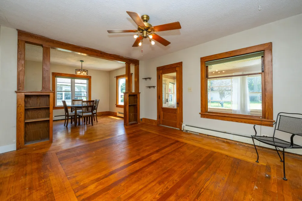 135 W St Joseph Street Coloma, MI 49038