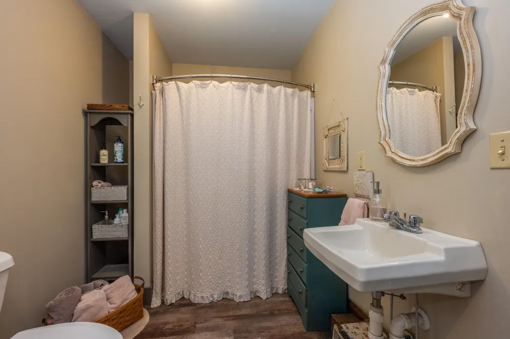 135 W St Joseph Street Coloma, MI 49038