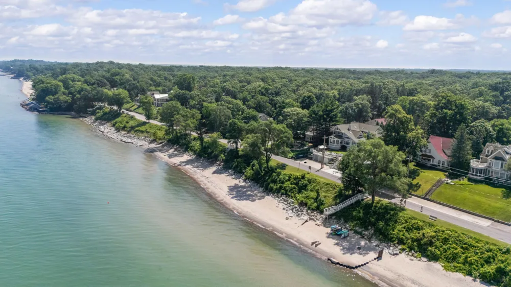 4128 Ponchartrain Trail Michiana, MI 49117