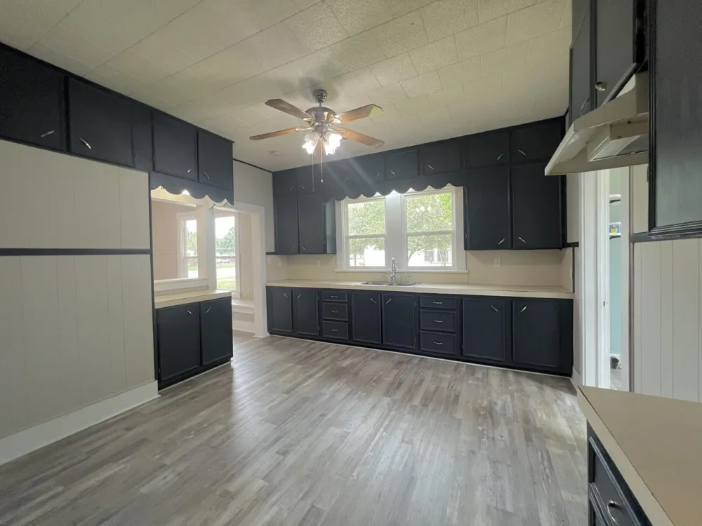 115 Summit Street Schulenburg, TX 78956