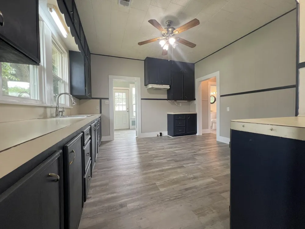 115 Summit Street Schulenburg, TX 78956
