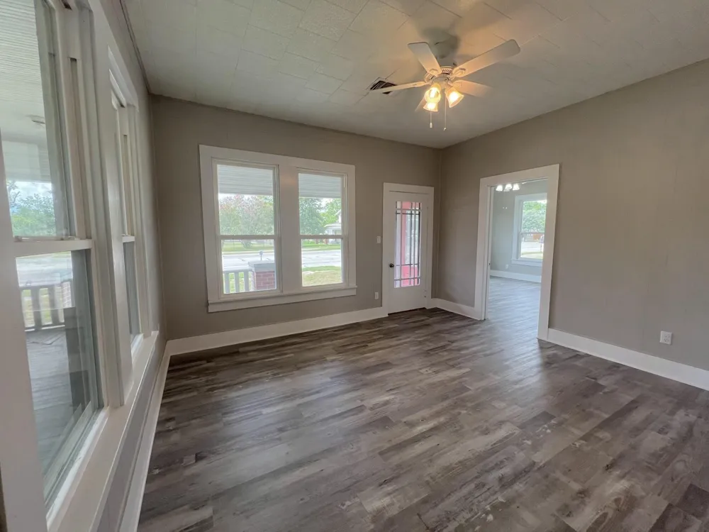 115 Summit Street Schulenburg, TX 78956