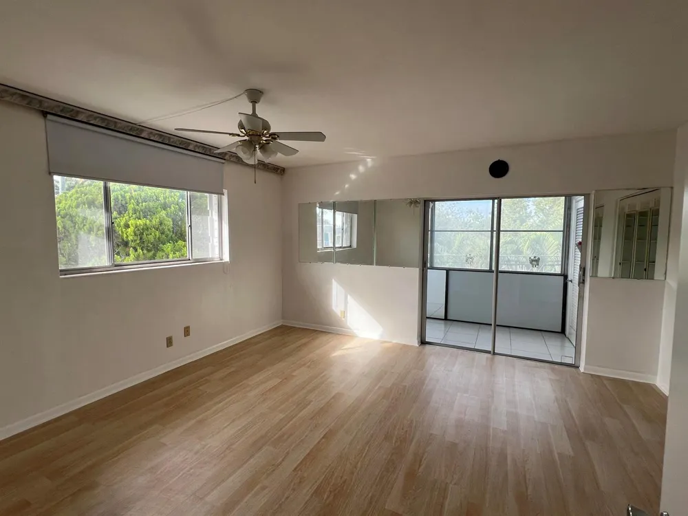 2840 Cynthia Lane #207 