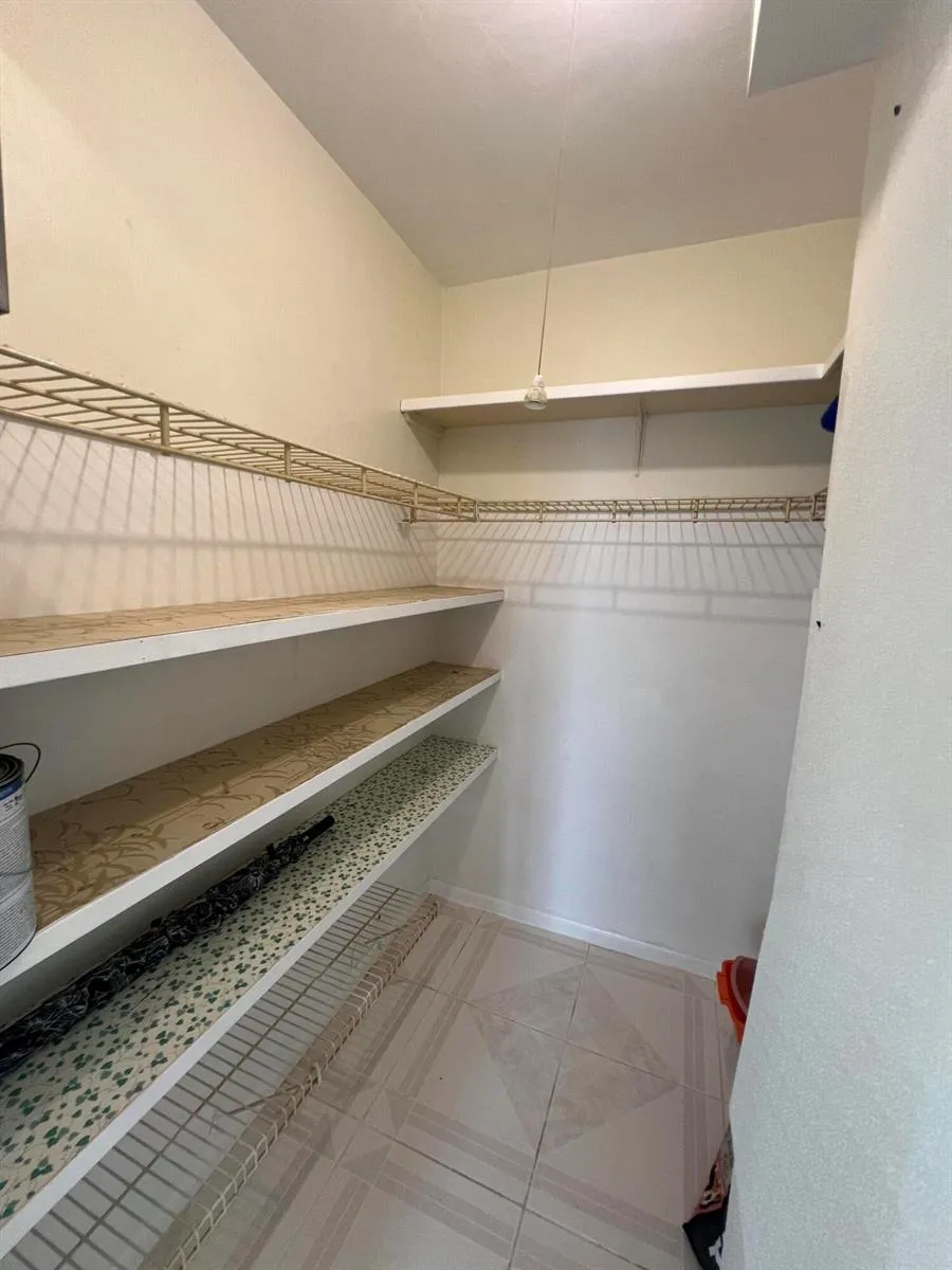 2840 Cynthia Lane #207 