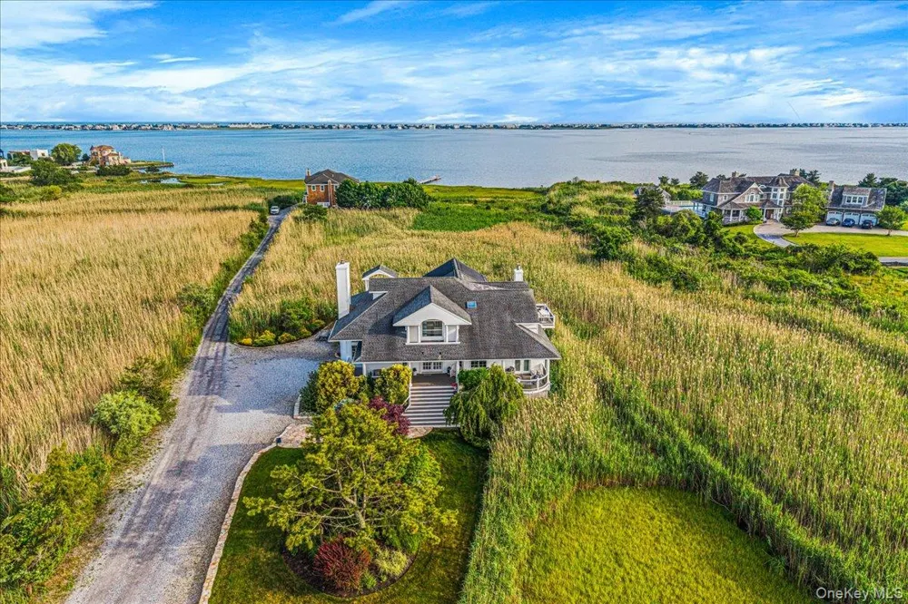 13 Bay Meadow Westhampton, NY 11977