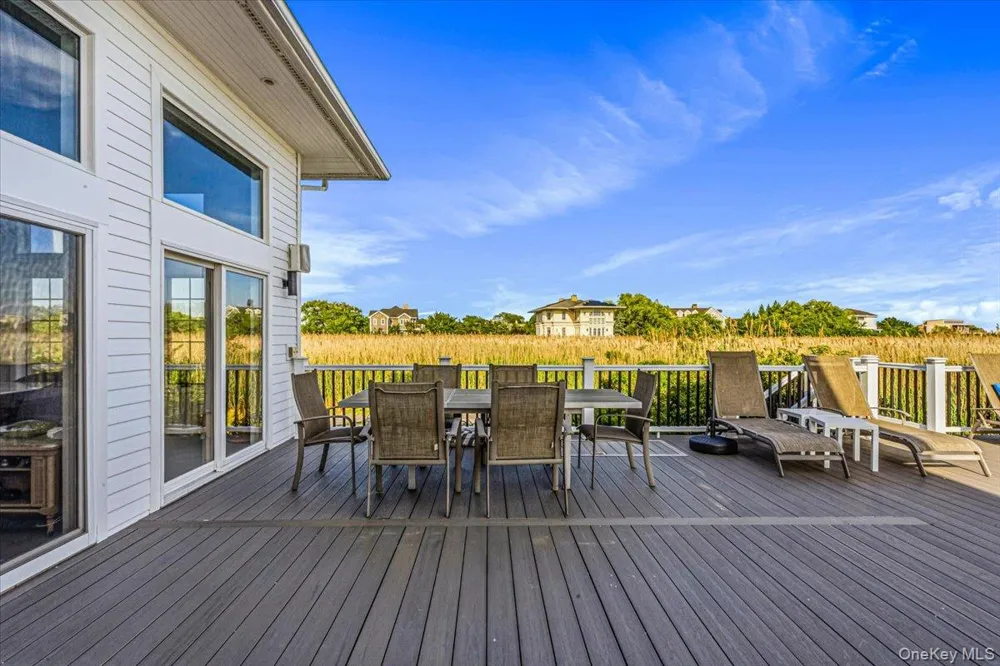 13 Bay Meadow Westhampton, NY 11977