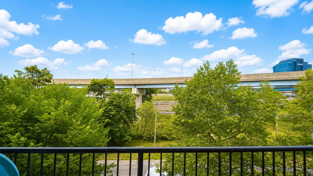600 Broadway Avenue NW #317 Grand Rapids, MI 49504